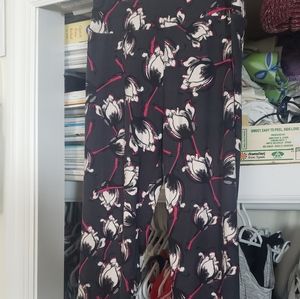 Lularoe flower leggings size OS